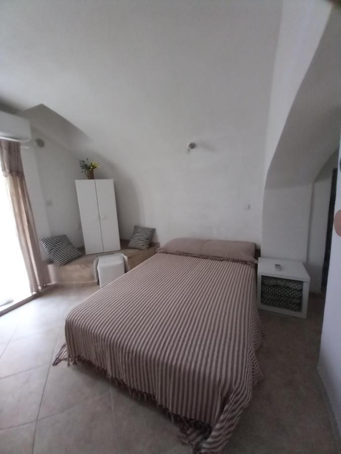 Bunari Studio Apartment Rovinj Eksteriør bilde