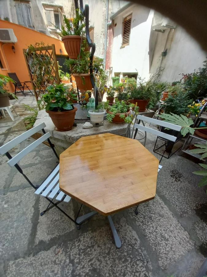 Bunari Studio Apartment Rovinj Eksteriør bilde